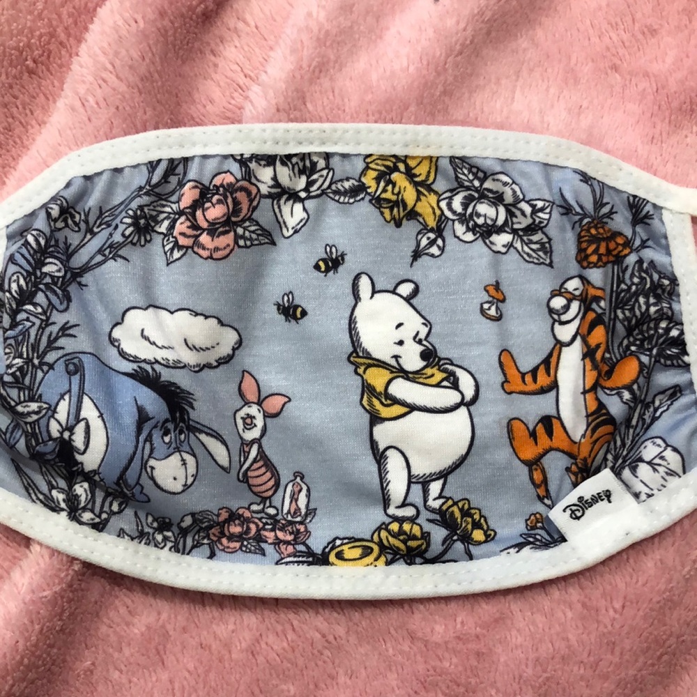 NWOT disney winnie the pooh face mask